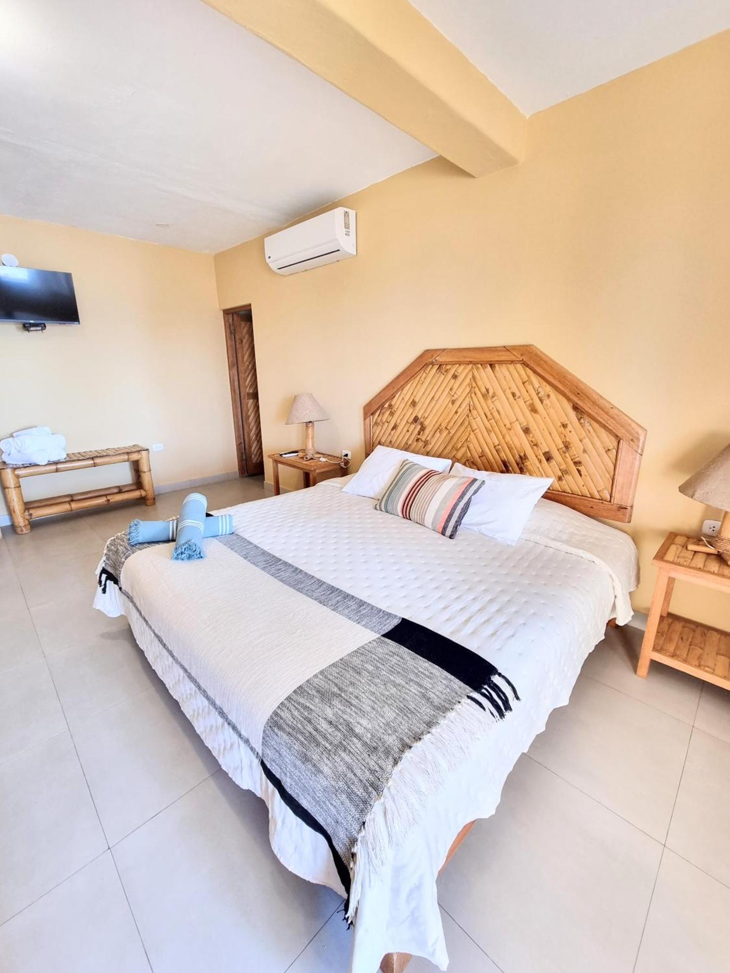 Mancora Beach Hotel (Adults Only) Стая снимка